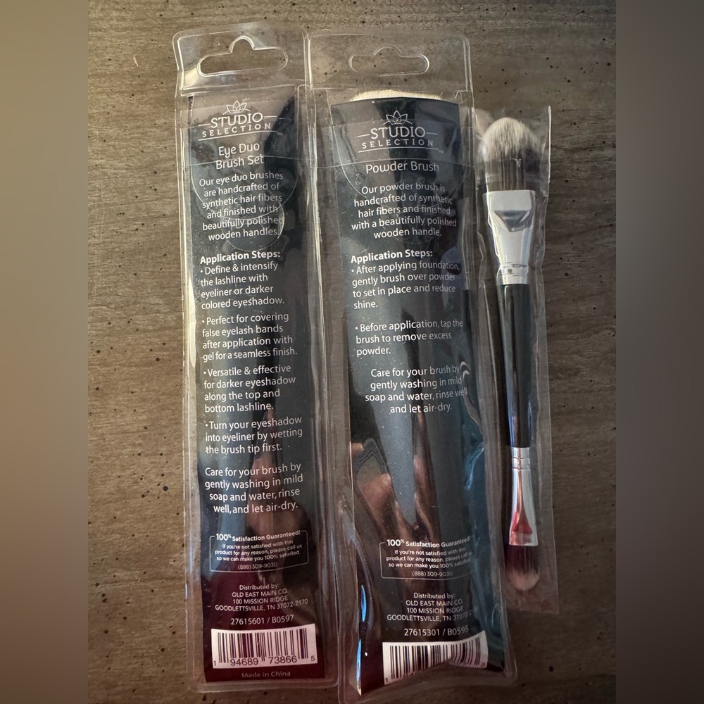 Studio Selection And Malloy Makeup Brush Set - Picture 2 of 2